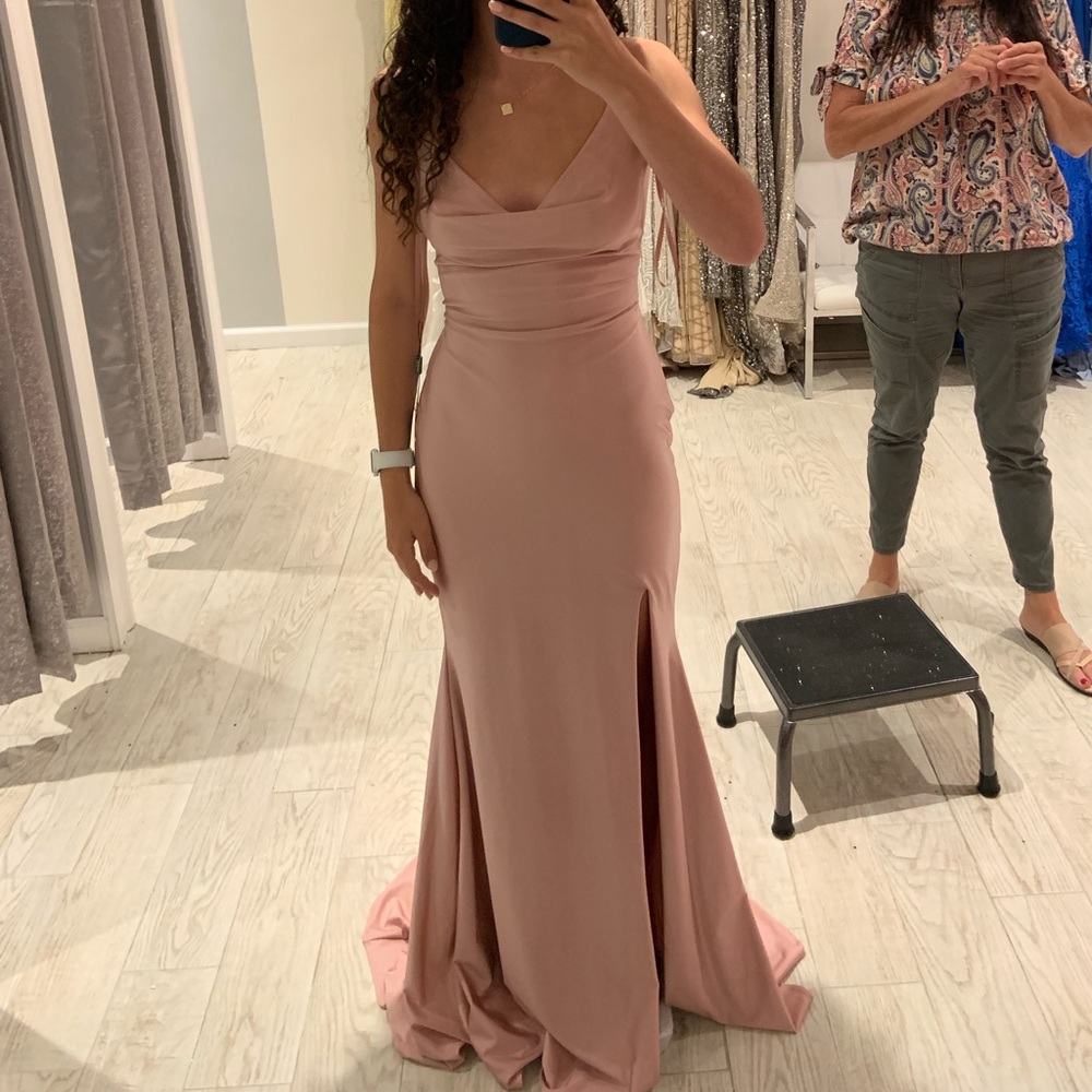 NWT La Femme Dress size 4